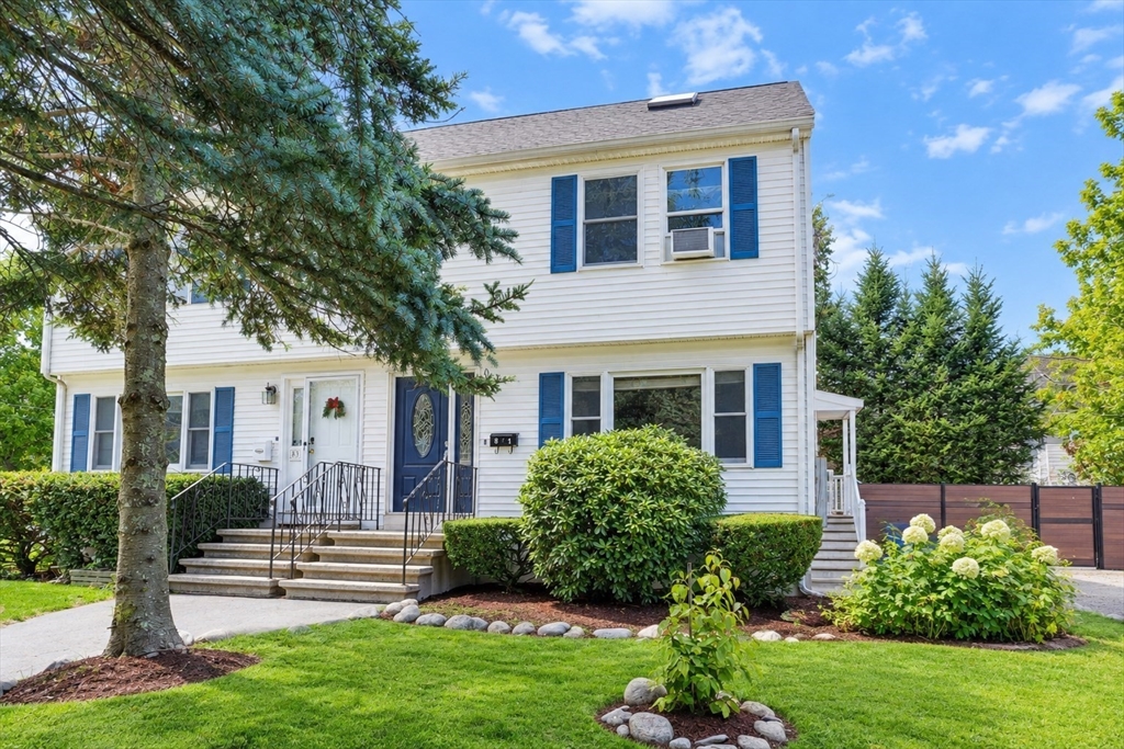 81 Grant Avenue #81 in Belmont