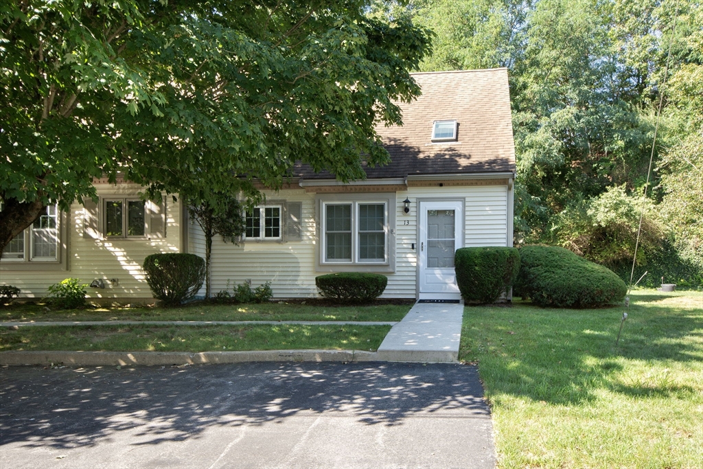 13 Schofield Rd #13 in Kingston