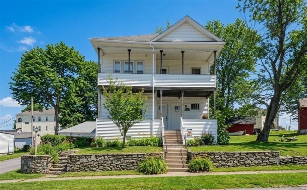 24 Ingleside Avenue in Worcester