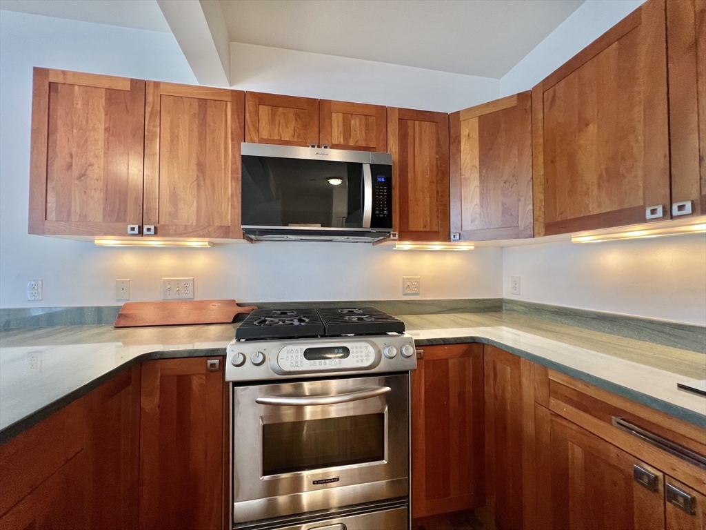 432 Norfolk Street #4-C in Somerville
