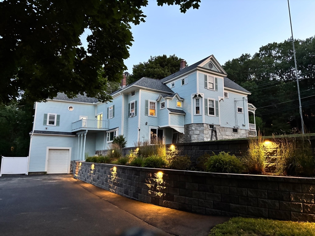 127 North Rd in Chelmsford