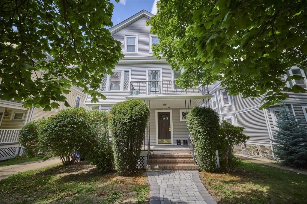 78 Fellsway West in Somerville