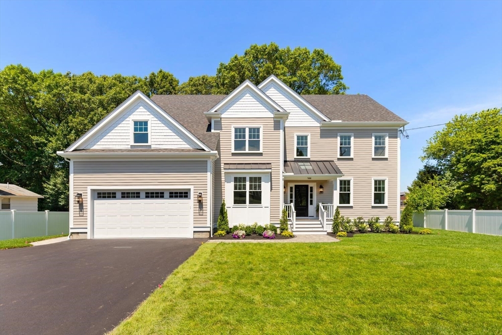 144 Maple Street in Lexington