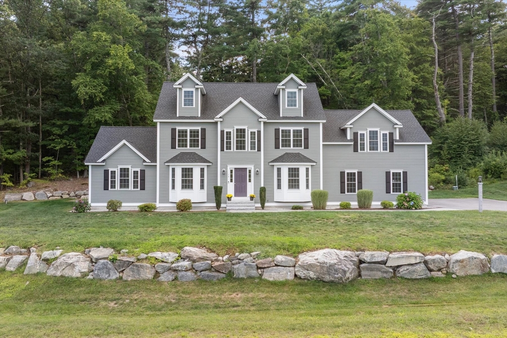 14 Houghton Farm Ln in Bolton