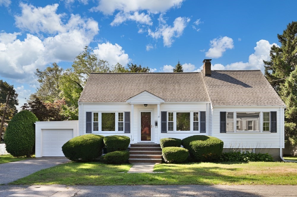 33 Wilson Rd in Stoneham