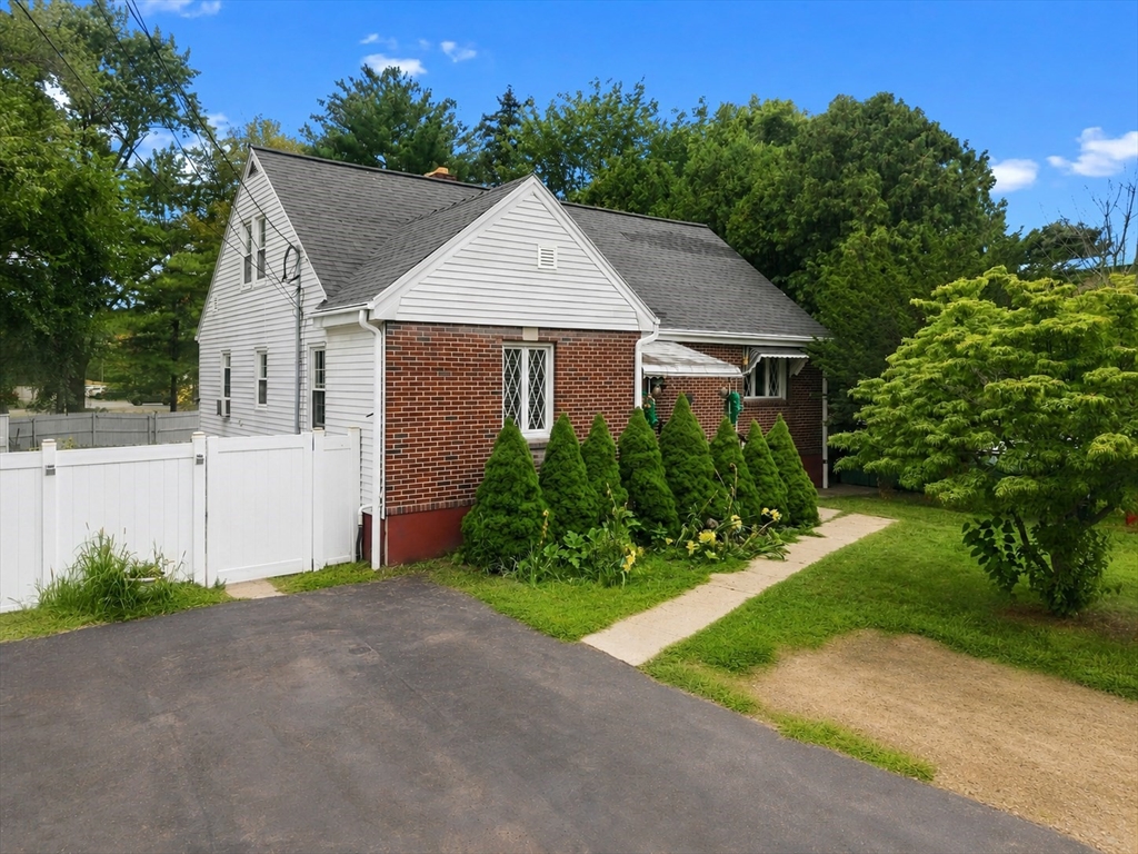 26 Beulah St in Framingham