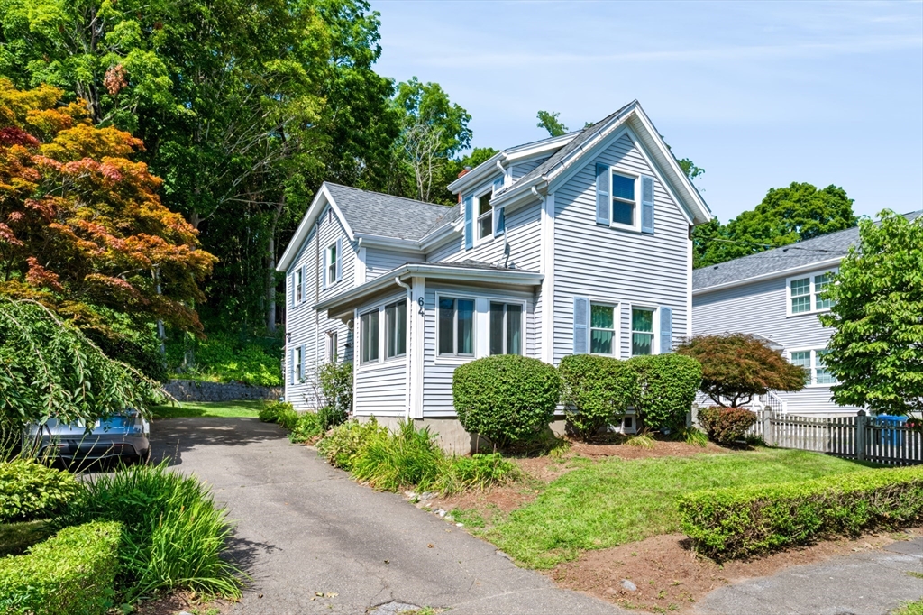 64 Locust St in Danvers