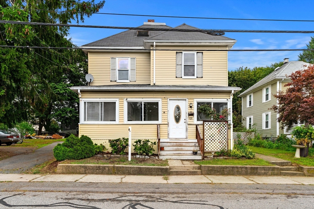 29 Eastern Ave in Beverly