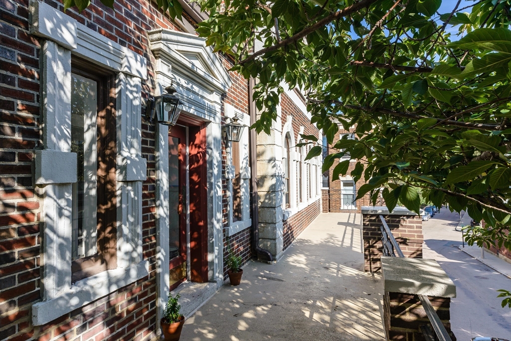 12 Bellvista Rd #1 in Brighton