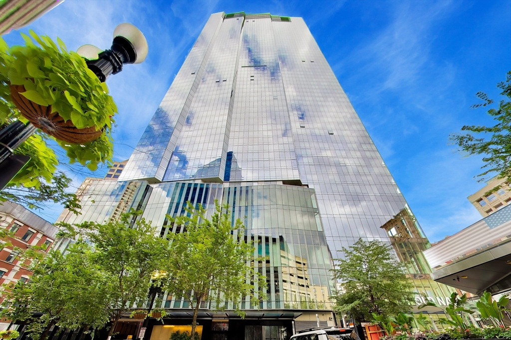 1 Franklin St #2608 in Boston