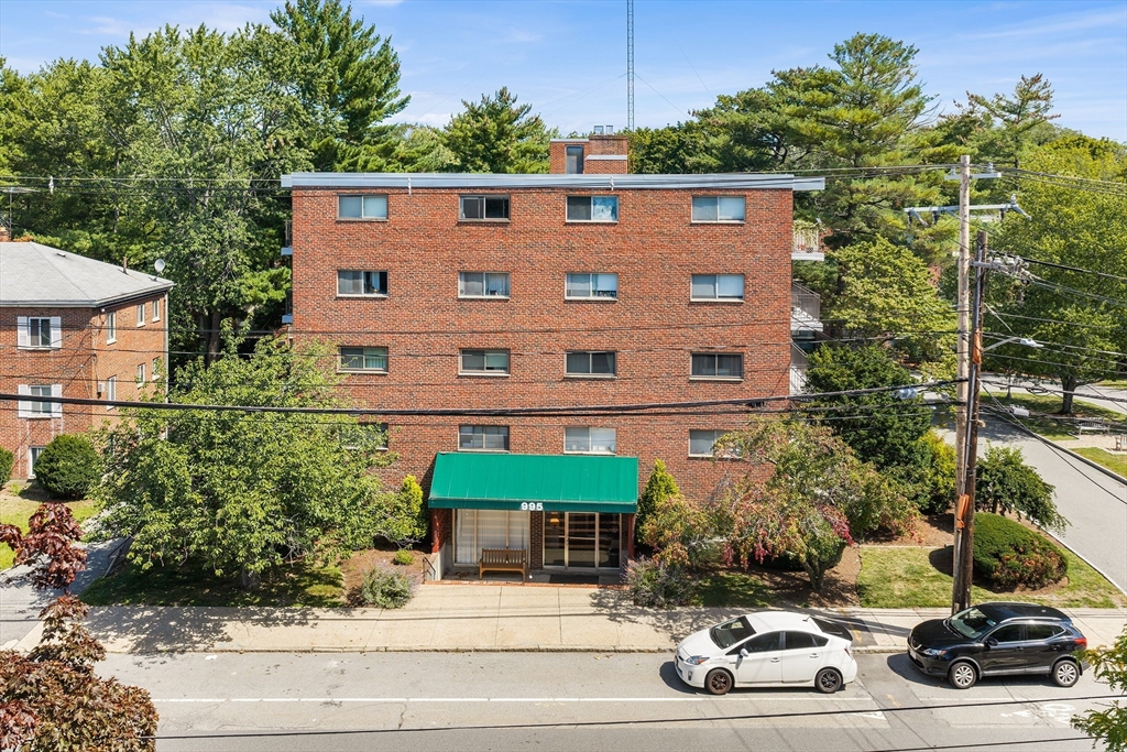 995 Massachusetts Ave #206 in Arlington