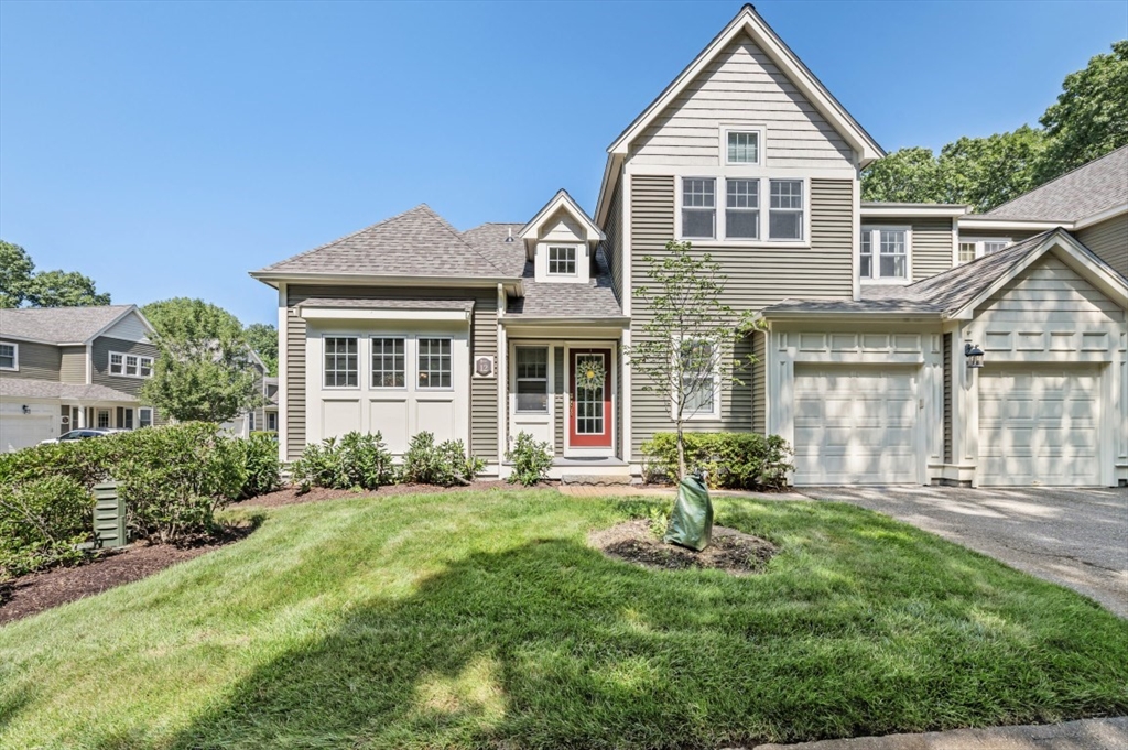 12 MCNEIL CIRCLE #12 in Hopkinton
