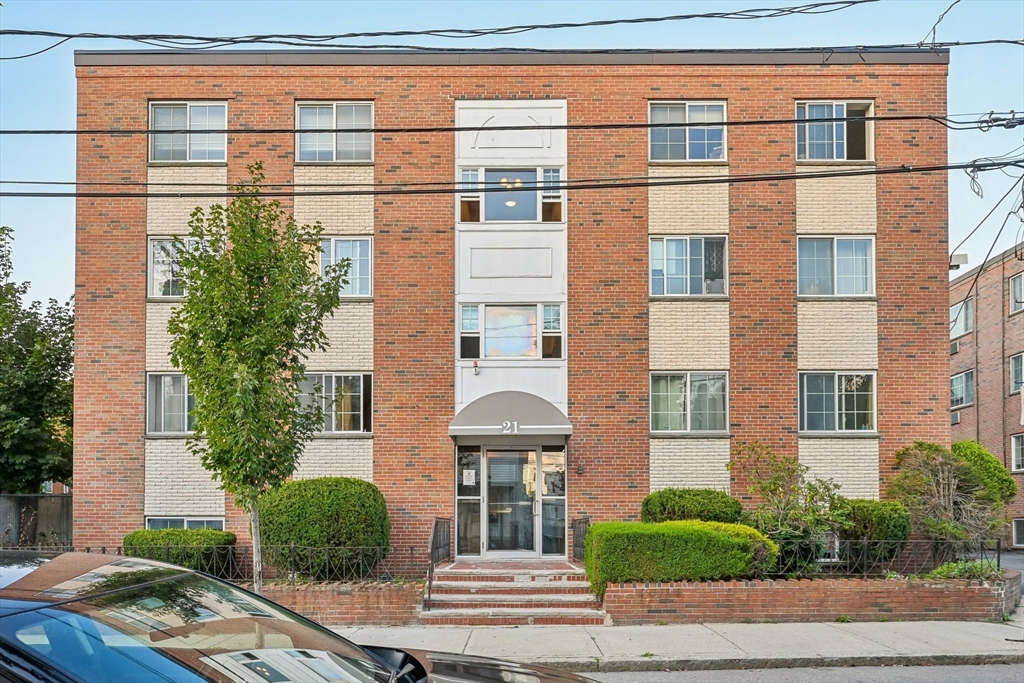 21 Staples Ave #23 in Everett