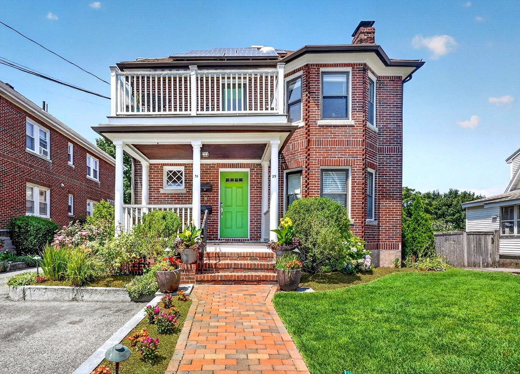 29-31 Jackson Ter #29 in Newton