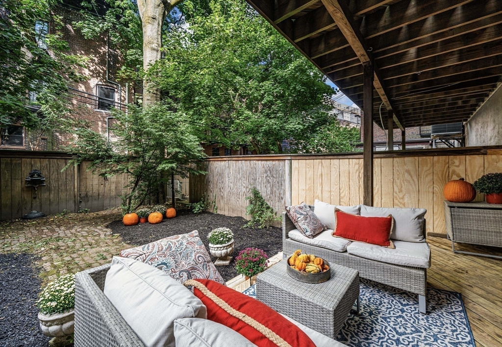 599 Tremont St #6 in Boston