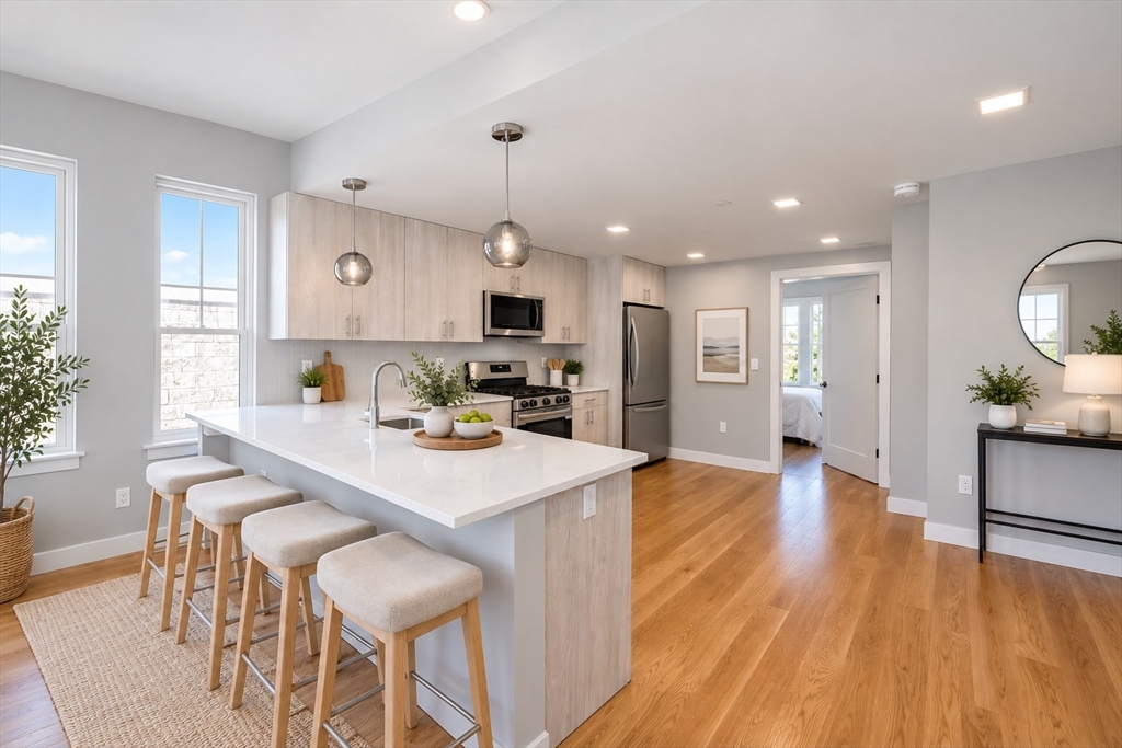 98 Prescott St #3C in Boston