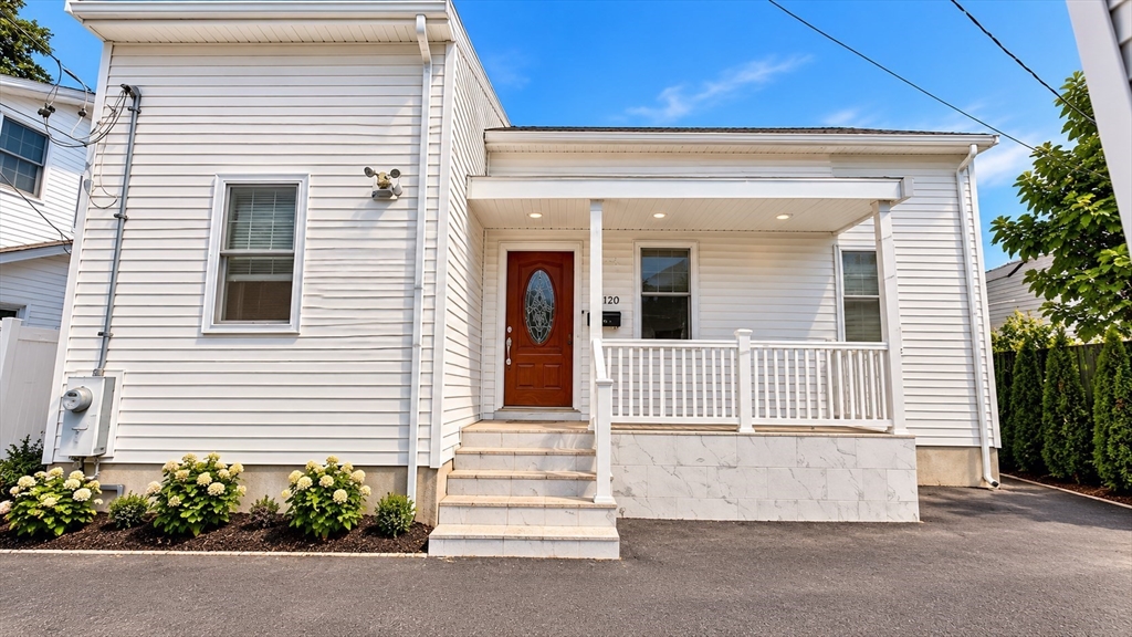 118-120 Charles St in Quincy