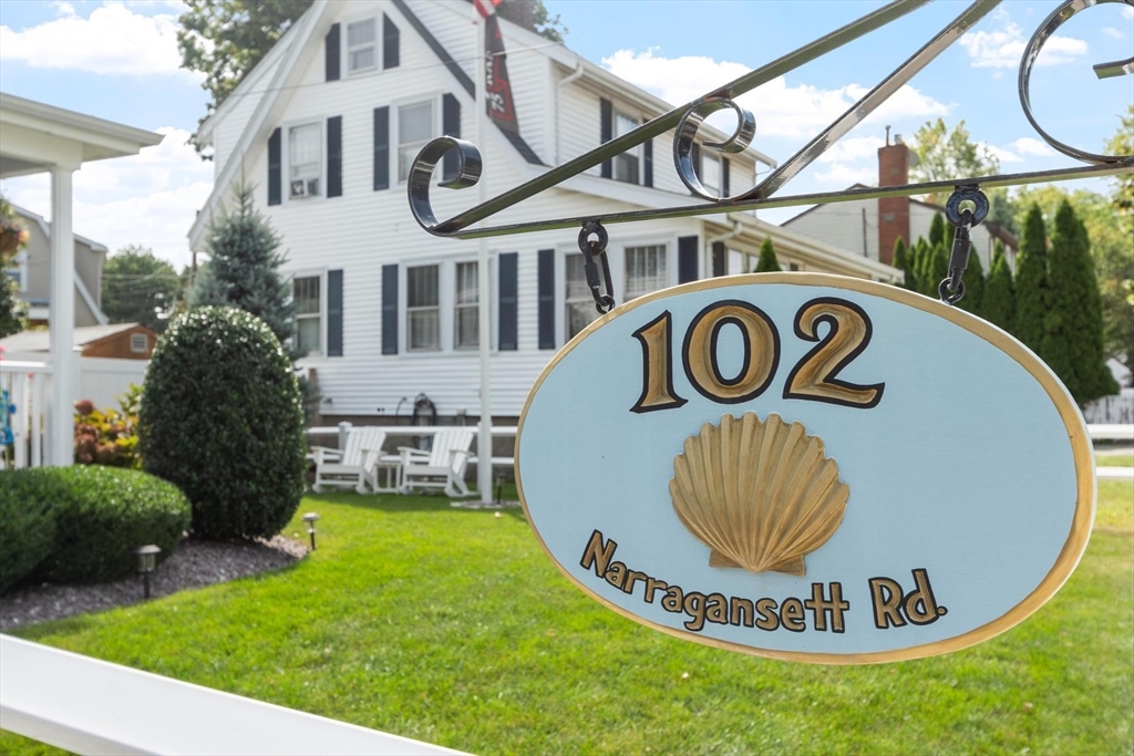 102 Narragansett Rd in Quincy