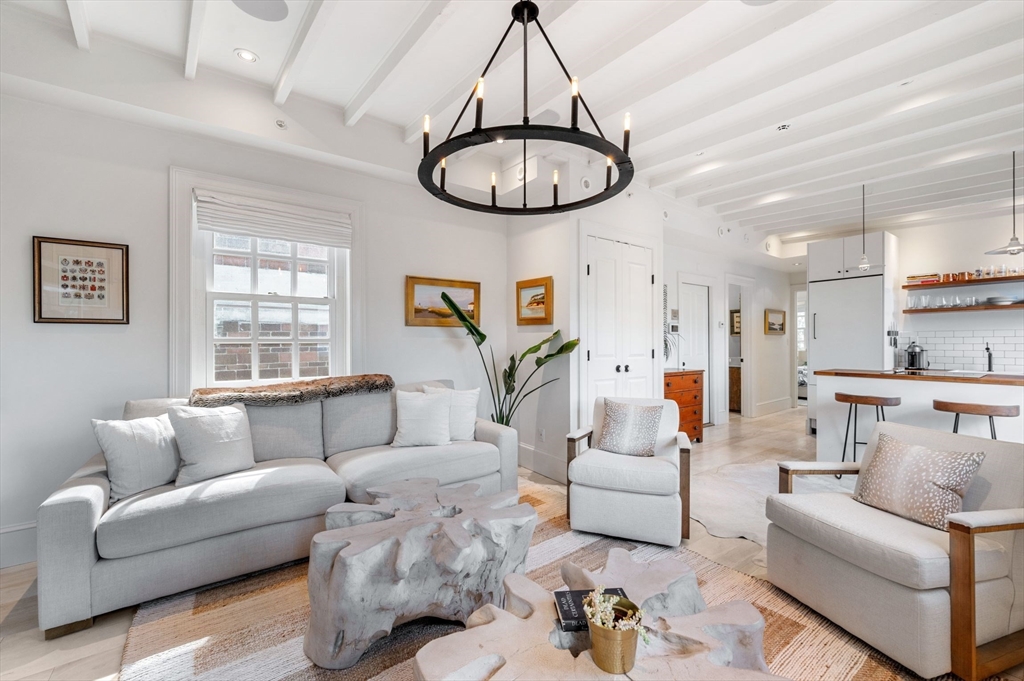 5 West Hill Place #D in Boston