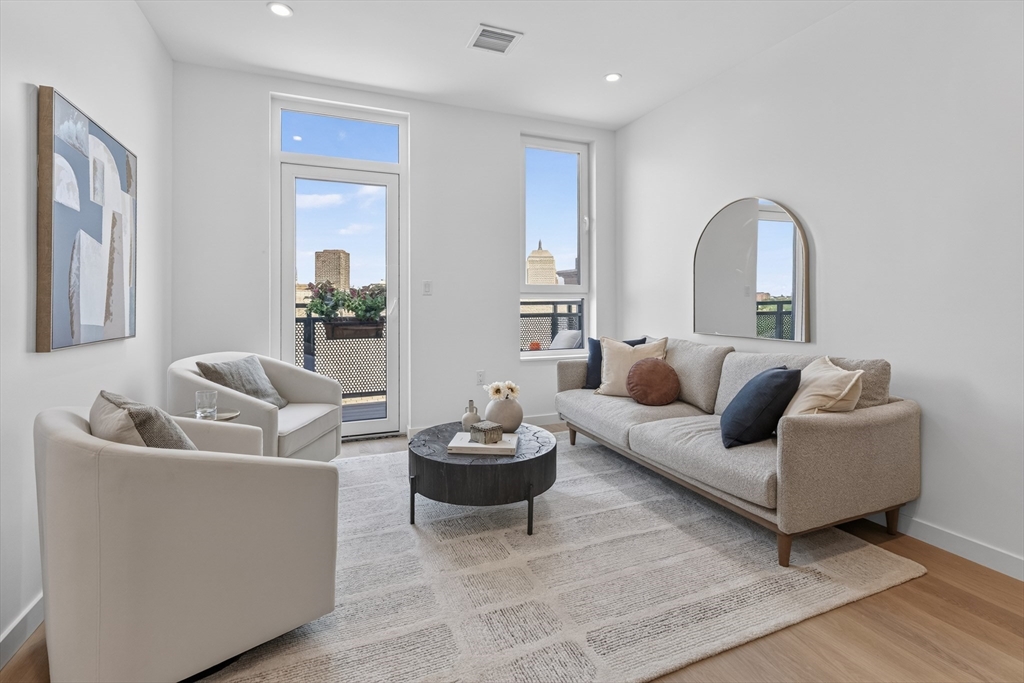 1395 Washington Street #5R in Boston