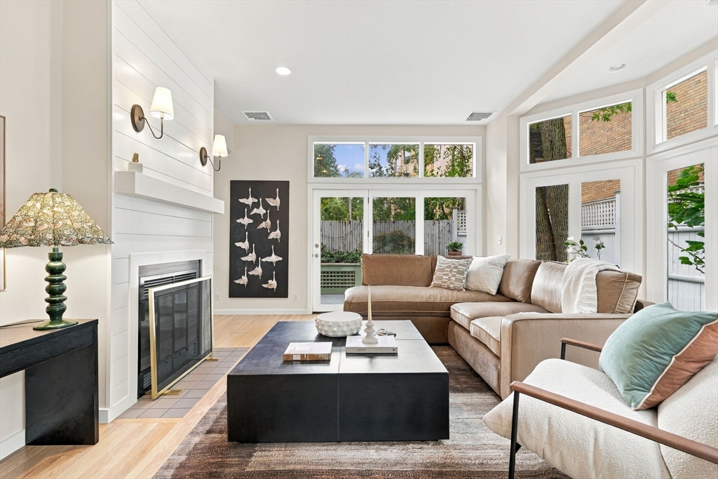 17 Frost St #17 in Cambridge