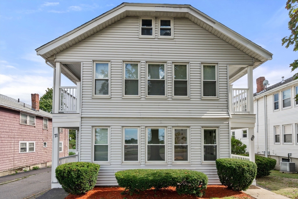 69-71 Quincy Shore Dr in Quincy