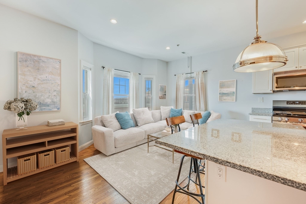 134-136 W 9Th St #7 in Boston