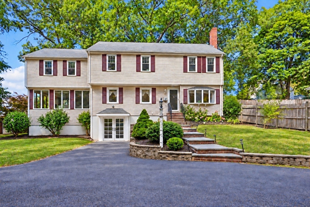25 Evelyn Pl in Quincy
