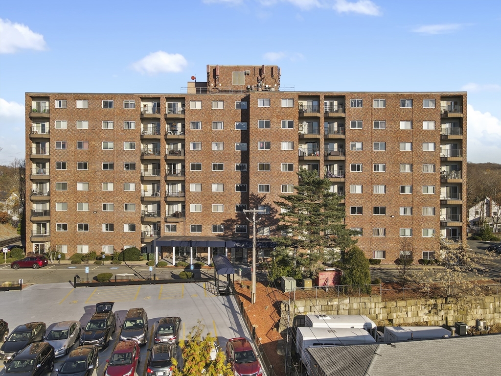 230 Willard St #309 in Quincy