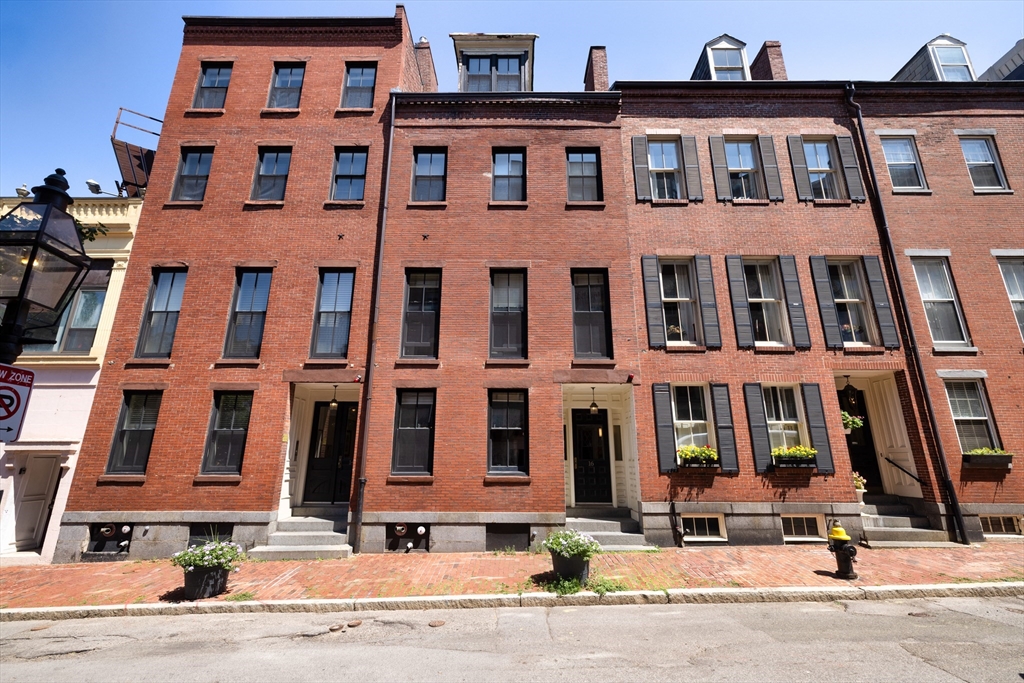 16 Temple Street in Boston