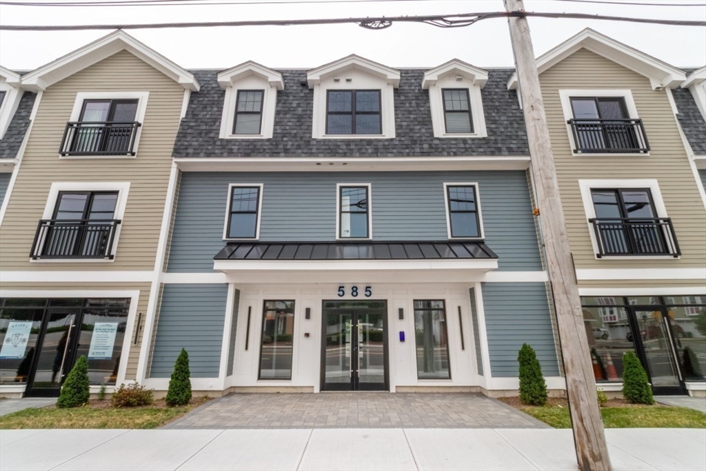 585 Washington Street #301 in Quincy