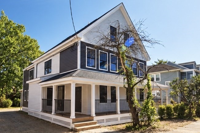 64 Dalby St #1 in Newton