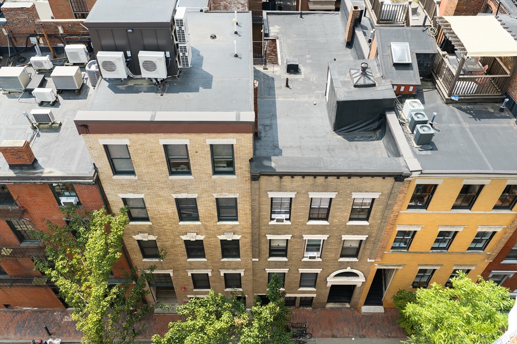98 Myrtle Street in Boston