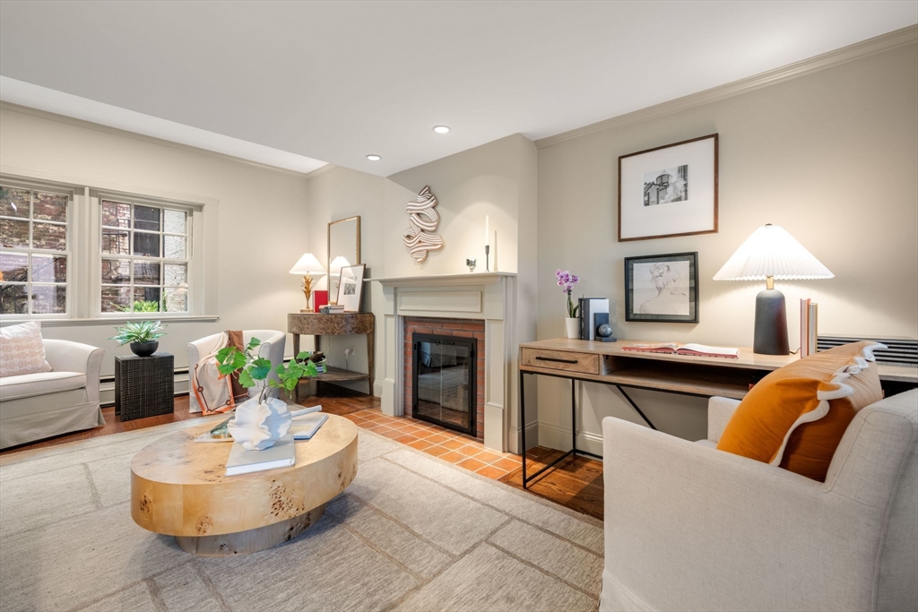21 Walnut #Maisonette in Boston
