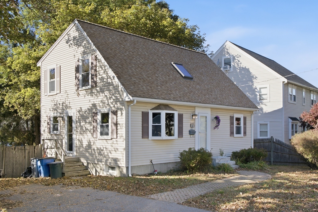 181 West St in Quincy