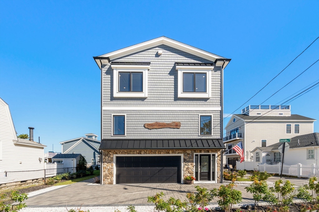 84 Post Island Rd in Quincy