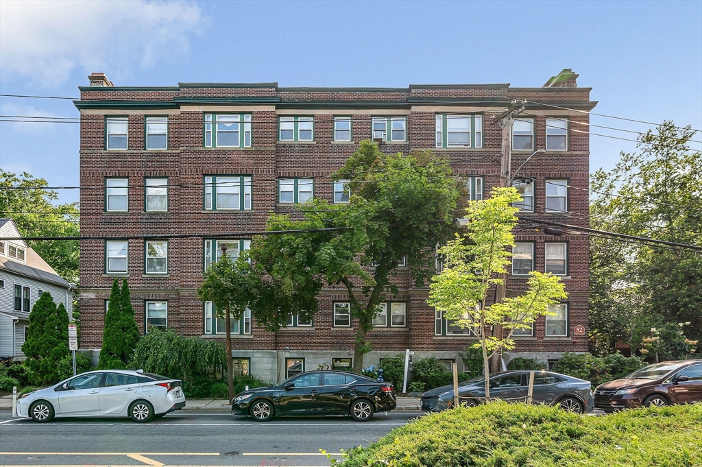 52 Garden St #B2 in Cambridge