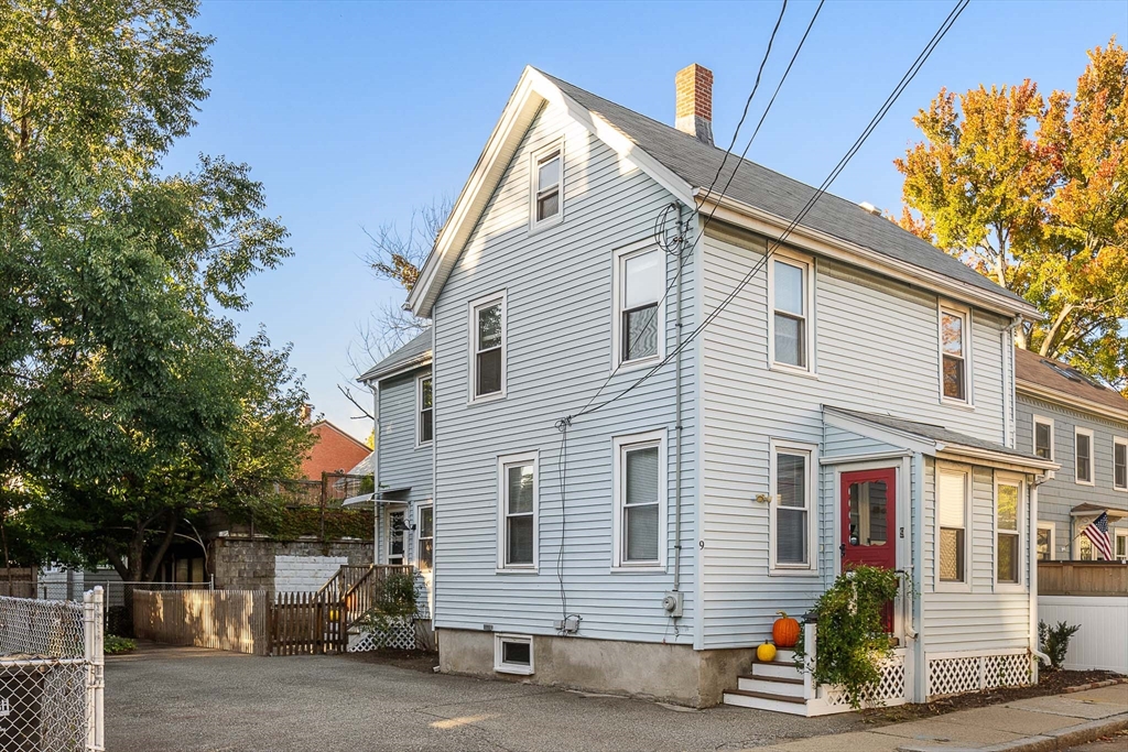 9 Andrew St in Cambridge