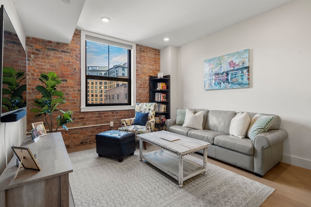 121 Portland St #603 in Boston