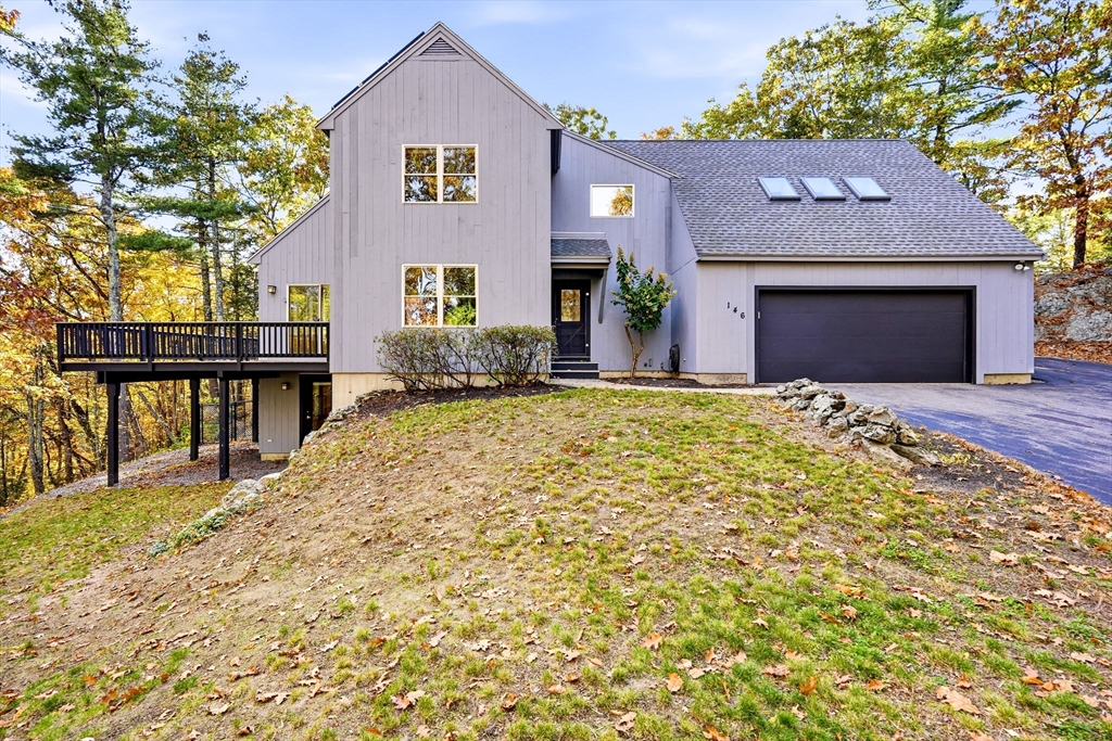 146 Heald Street in Pepperell