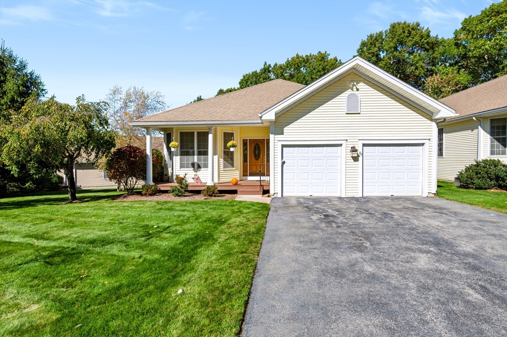 80 Taft Hil Ln #80 in Uxbridge
