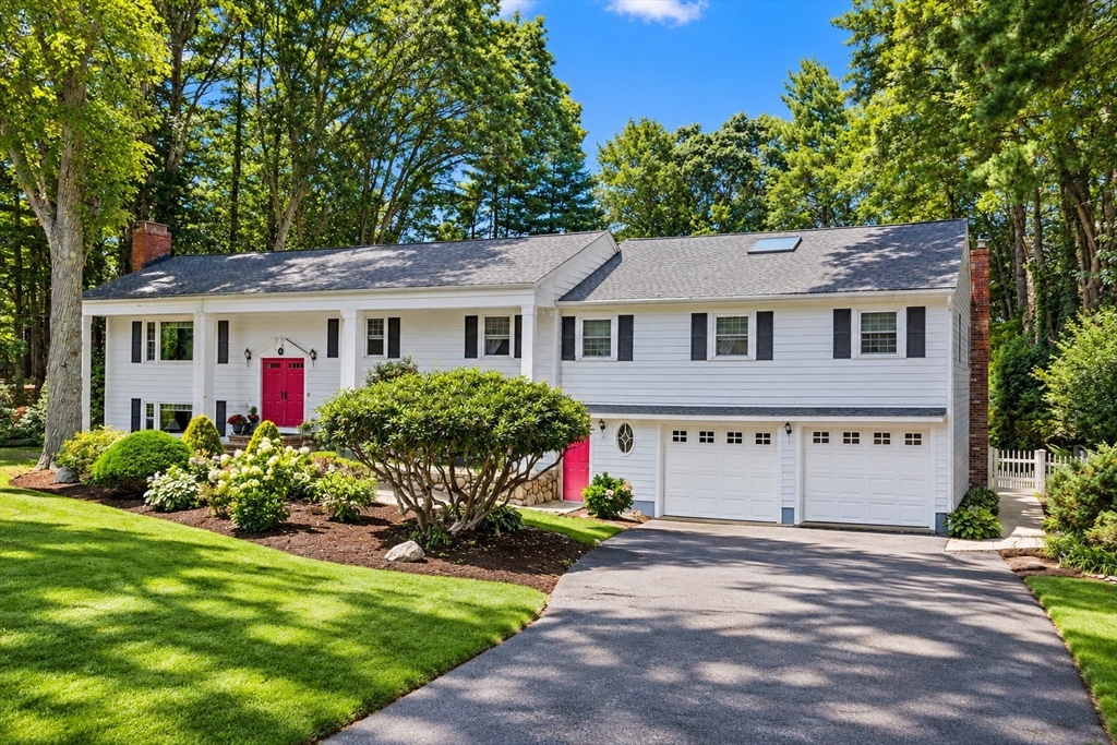 5 Surrey Ln in Canton