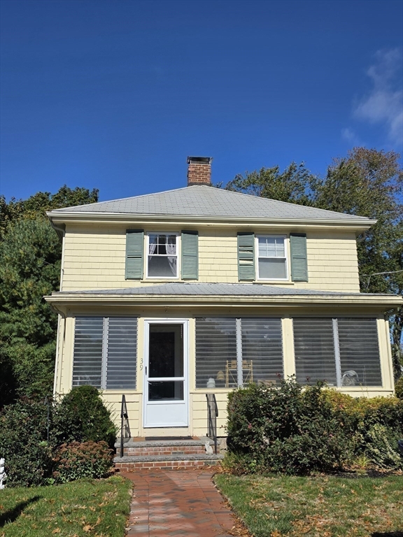 39 Wampatuck Rd in Braintree