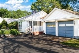 45 Indian Hill Rd in Worcester