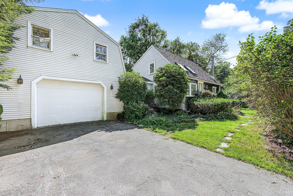 112 Mill St in North Easton