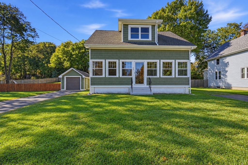 75 Gardner Ave in Attleboro