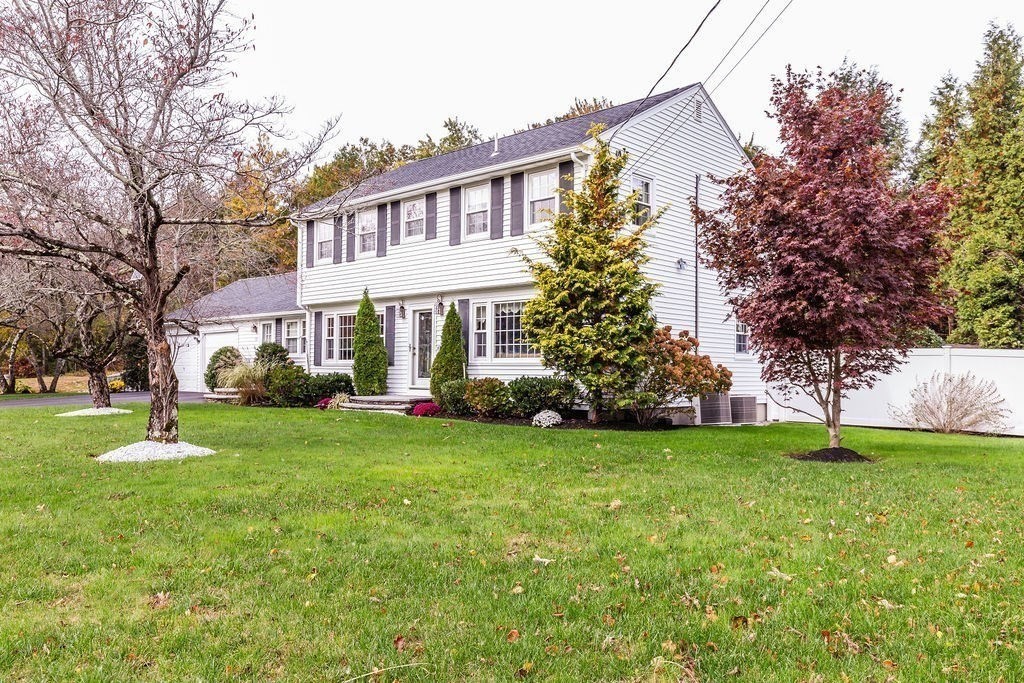 53 Kristin Rd in Plymouth