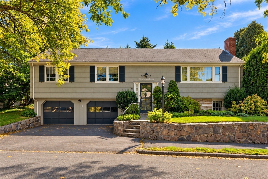 15 Lorraine Terrace in Marblehead