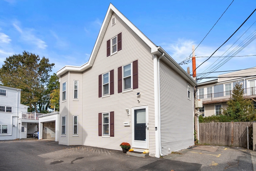 4 Dean Way in Boston
