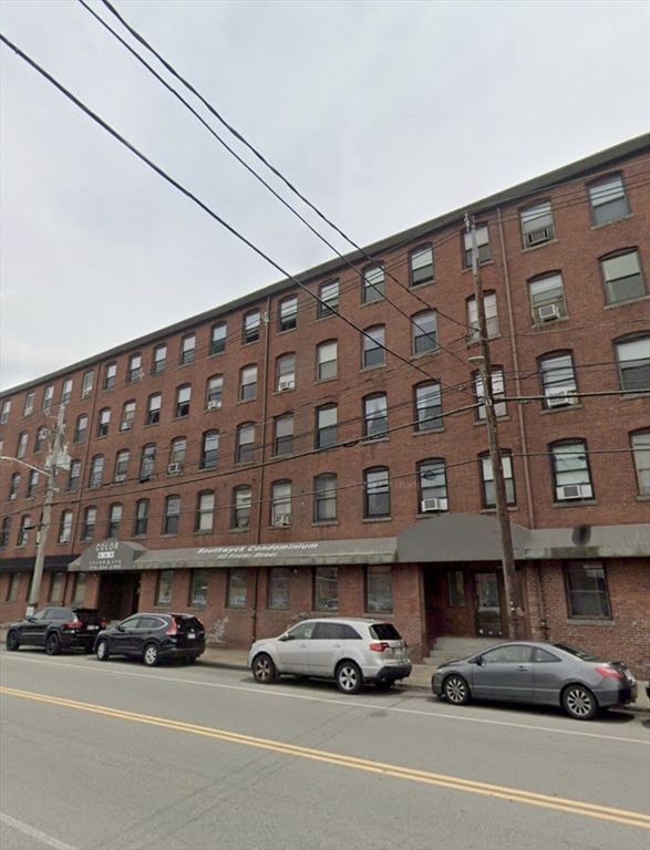 80 Foster St #307 in Peabody